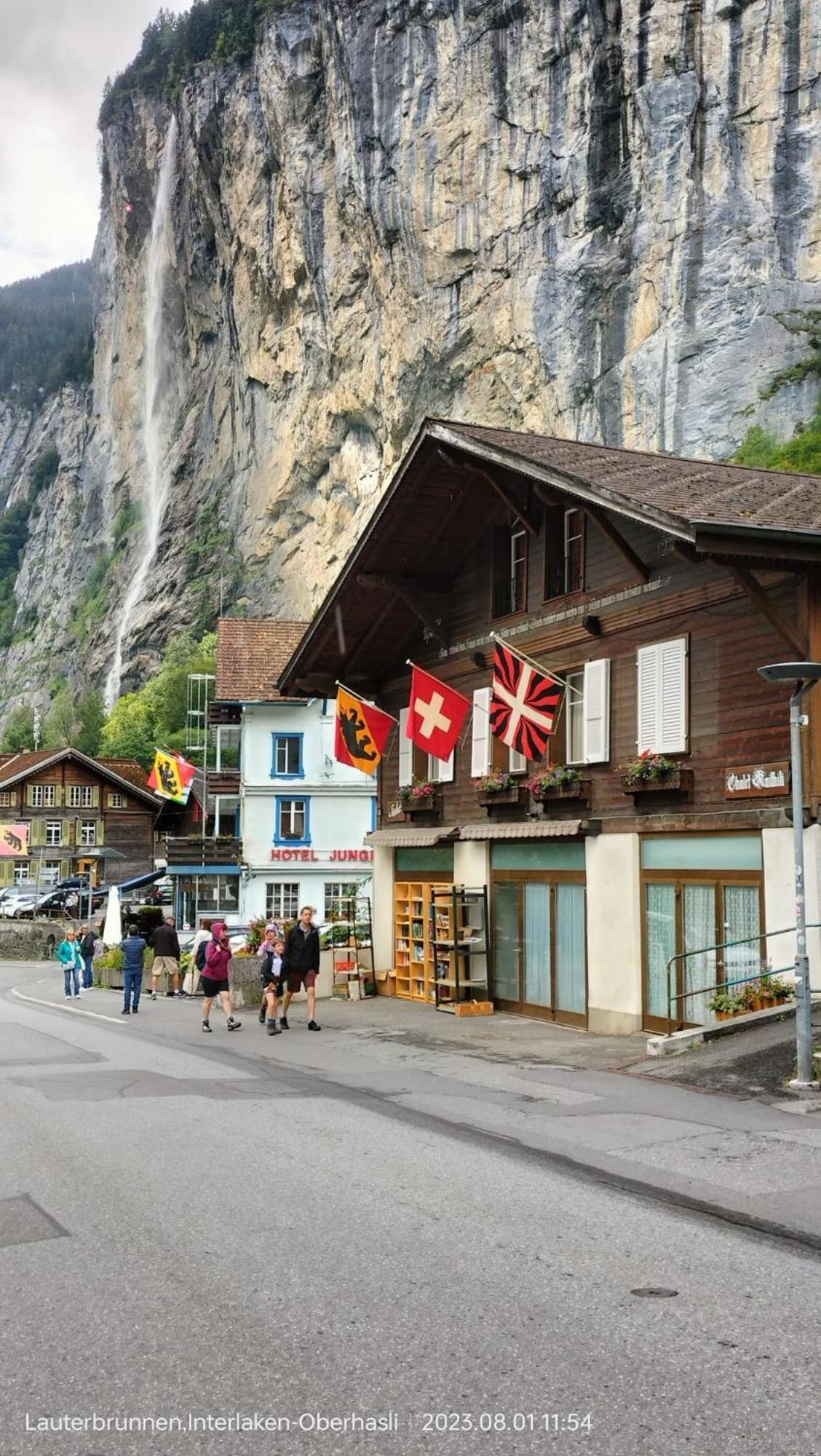 Chalet Maithili Lauterbrunnen -152-Year-Old Majestic Chalet Экстерьер фото