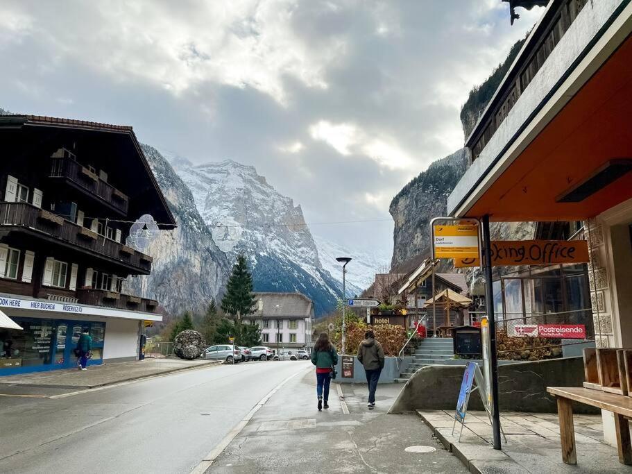 Chalet Maithili Lauterbrunnen -152-Year-Old Majestic Chalet Экстерьер фото