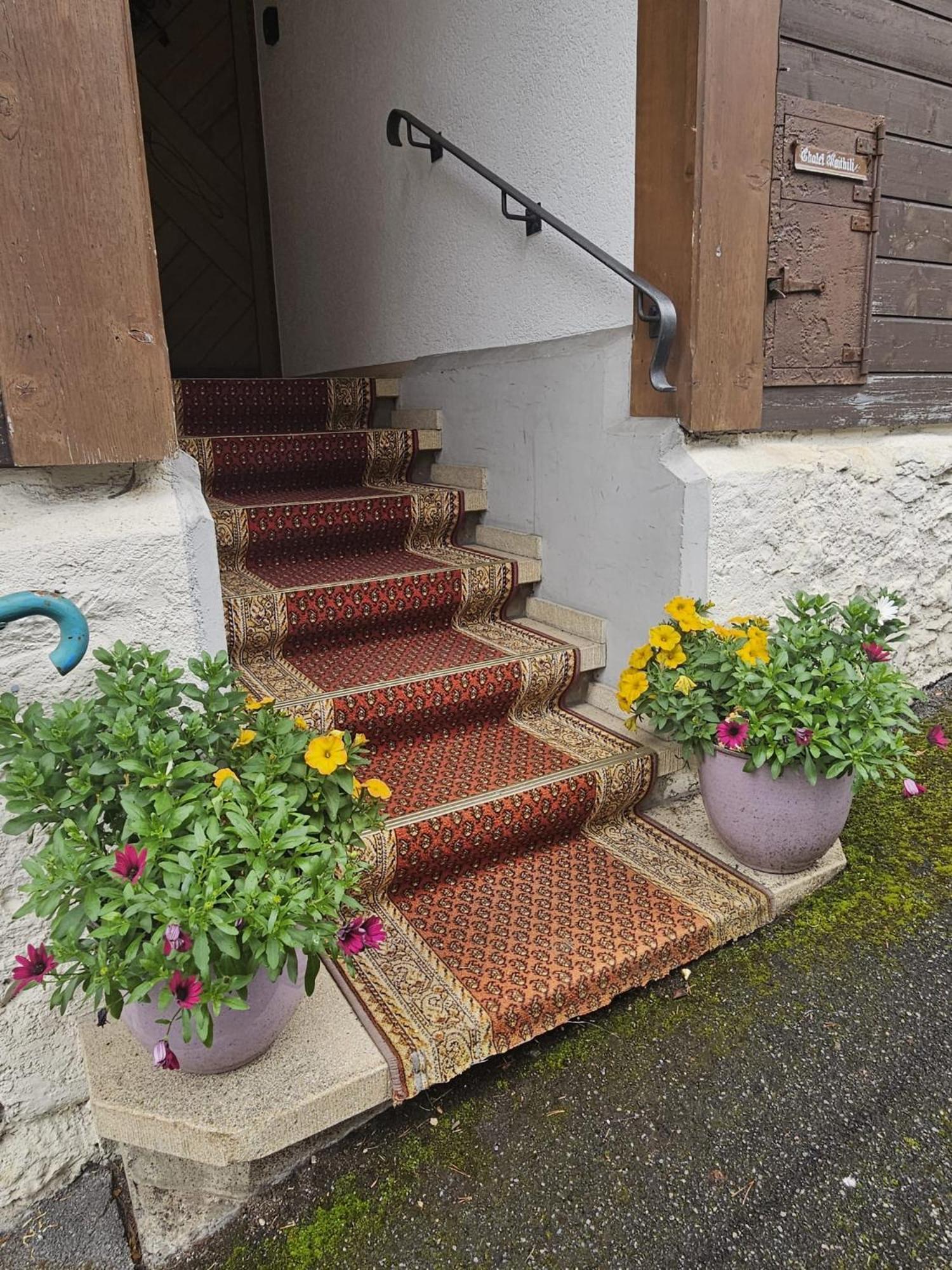 Chalet Maithili Lauterbrunnen -152-Year-Old Majestic Chalet Экстерьер фото